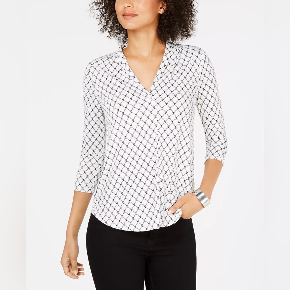 NWOT Charter Club Petite Women’s Lattice Printed V-Neck Top PL